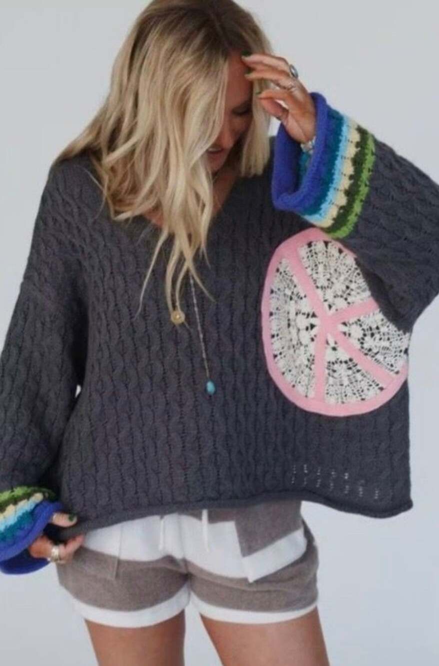 POL Oversized Cable Knit Sweater with Pink Lace Peace Sign Large  Boho Hippie